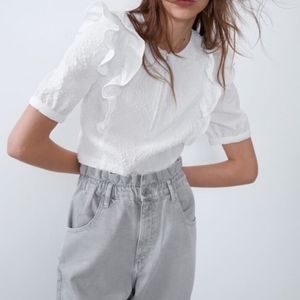 Zara Cropped White Shirt